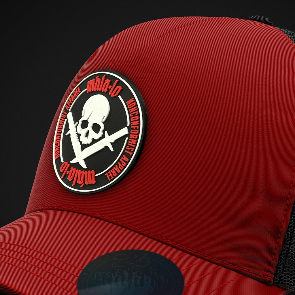 Gorra Trucker Emblema detalle emblema rojo